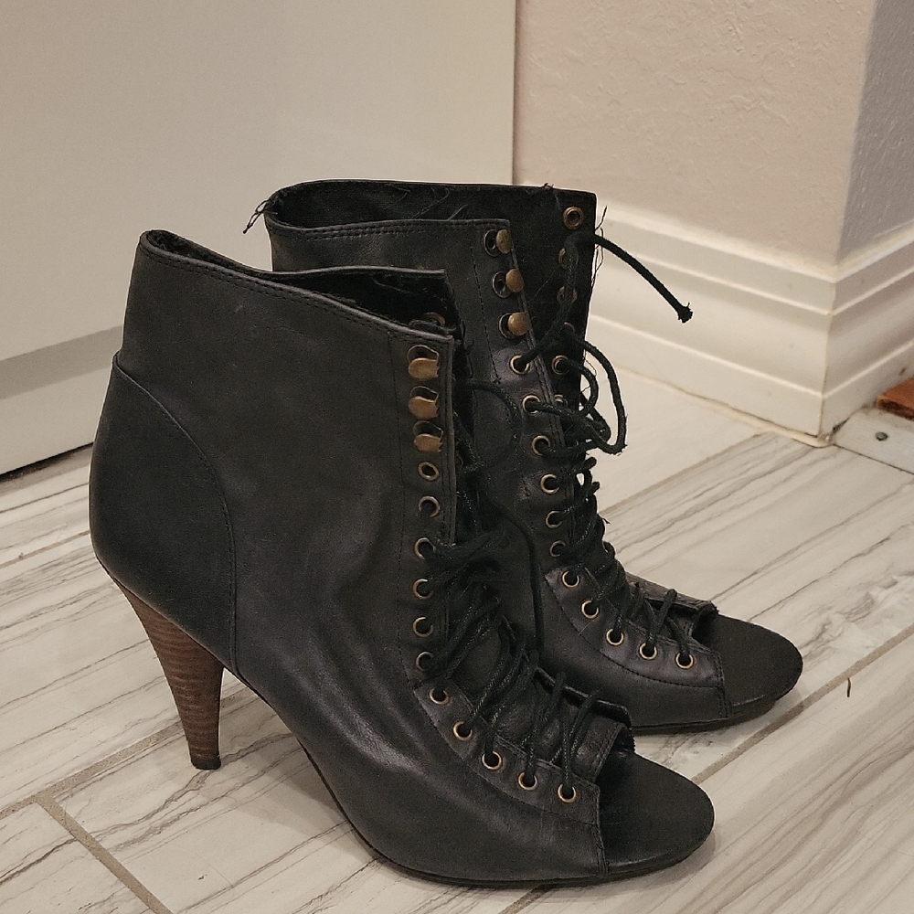 Aldo Y2K Black Lace-Up Ankle Boots